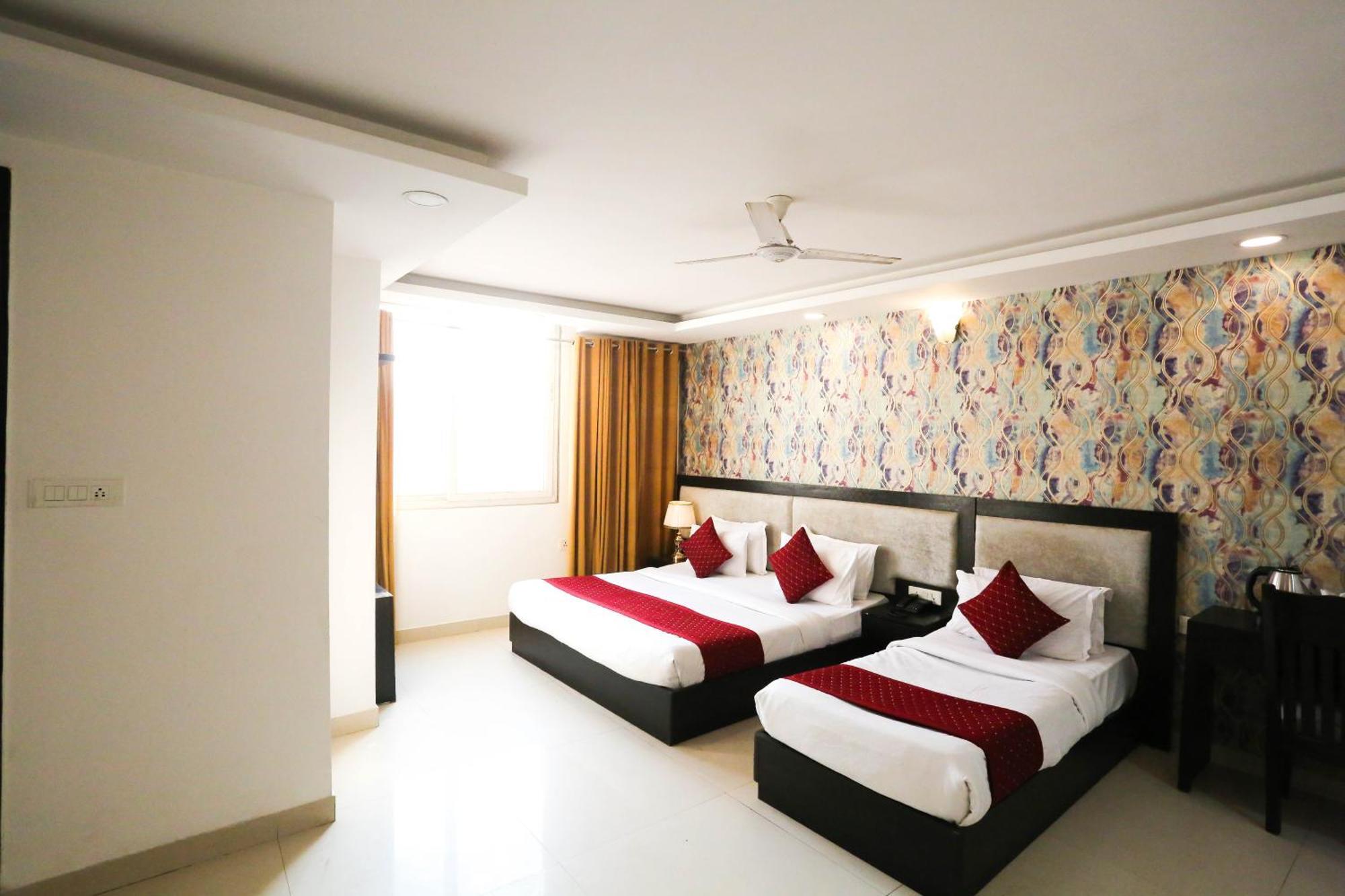 Hotel Aashiyana Nowe Delhi Zewnętrze zdjęcie