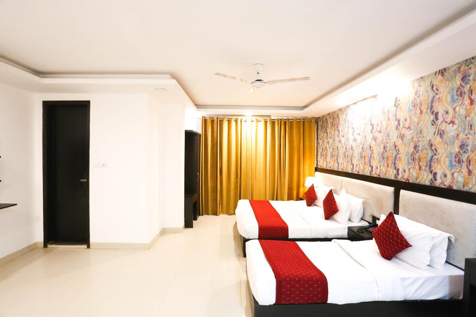 Hotel Aashiyana Nowe Delhi Zewnętrze zdjęcie